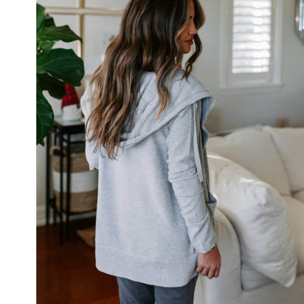 KESTIN Cozy Knit Cardigan - Picture 7 of 8